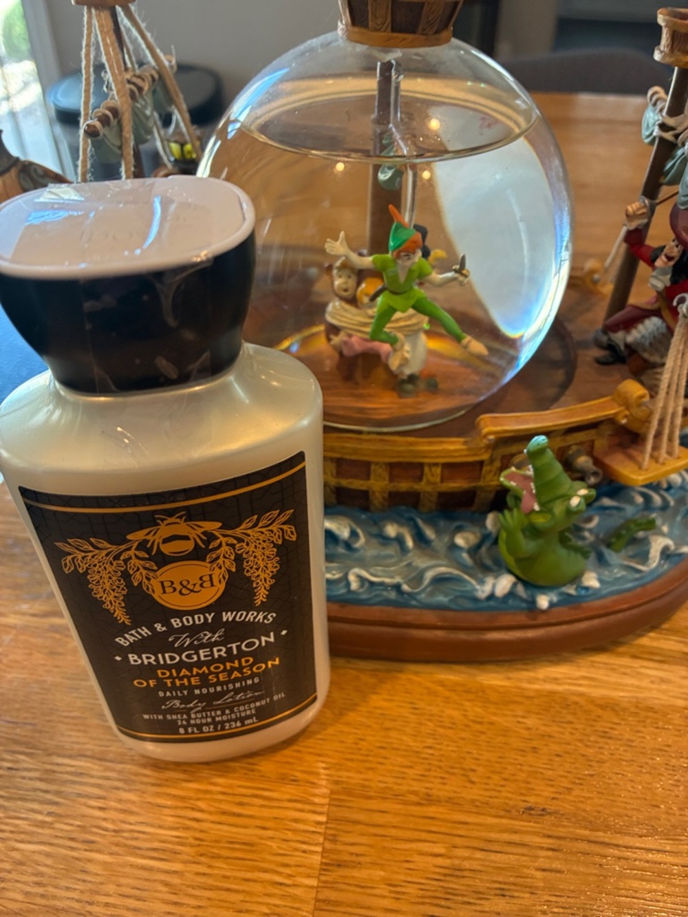 Bath & Body Works Bridgerton Diamond of the Season Lotion - White & Black Label